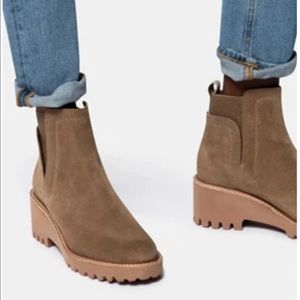 NEW Dolce Vita Huey Lug Booties in Olive Suede 7.5